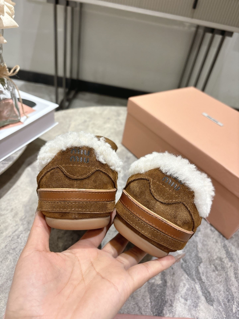Miu Miu Sneakers